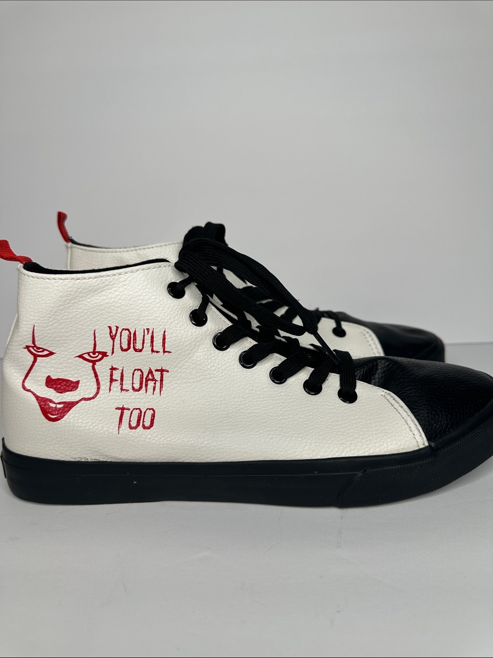 IT You'll Float Too Hi-Top Sneakers Size 10